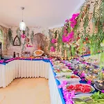 Amphora Otel 5*