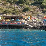 Amphora Otel Kaş