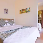 Hotel Amphora 5*
