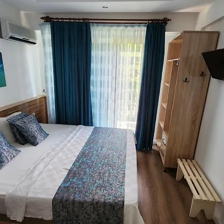 Amphora Hotel