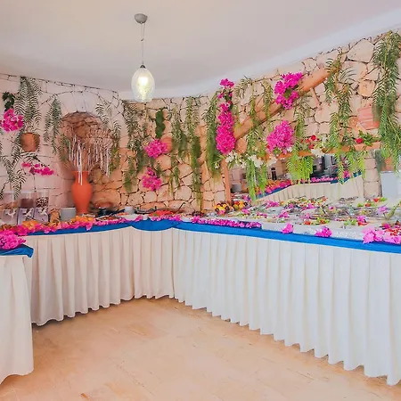 Amphora מלון קס